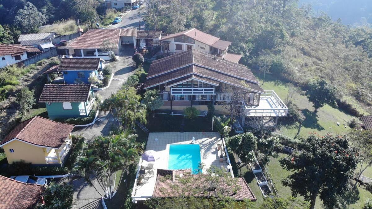 Chale Condominio Linda Vista Penedo  Exteriör bild
